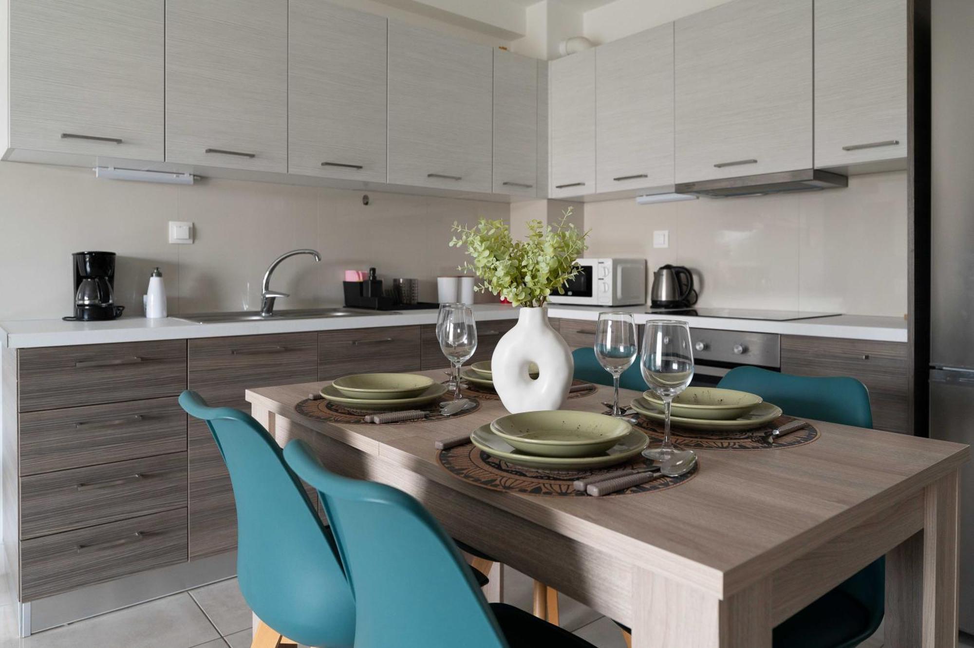 Modern Spacious Apartment Located In פיראוס מראה חיצוני תמונה