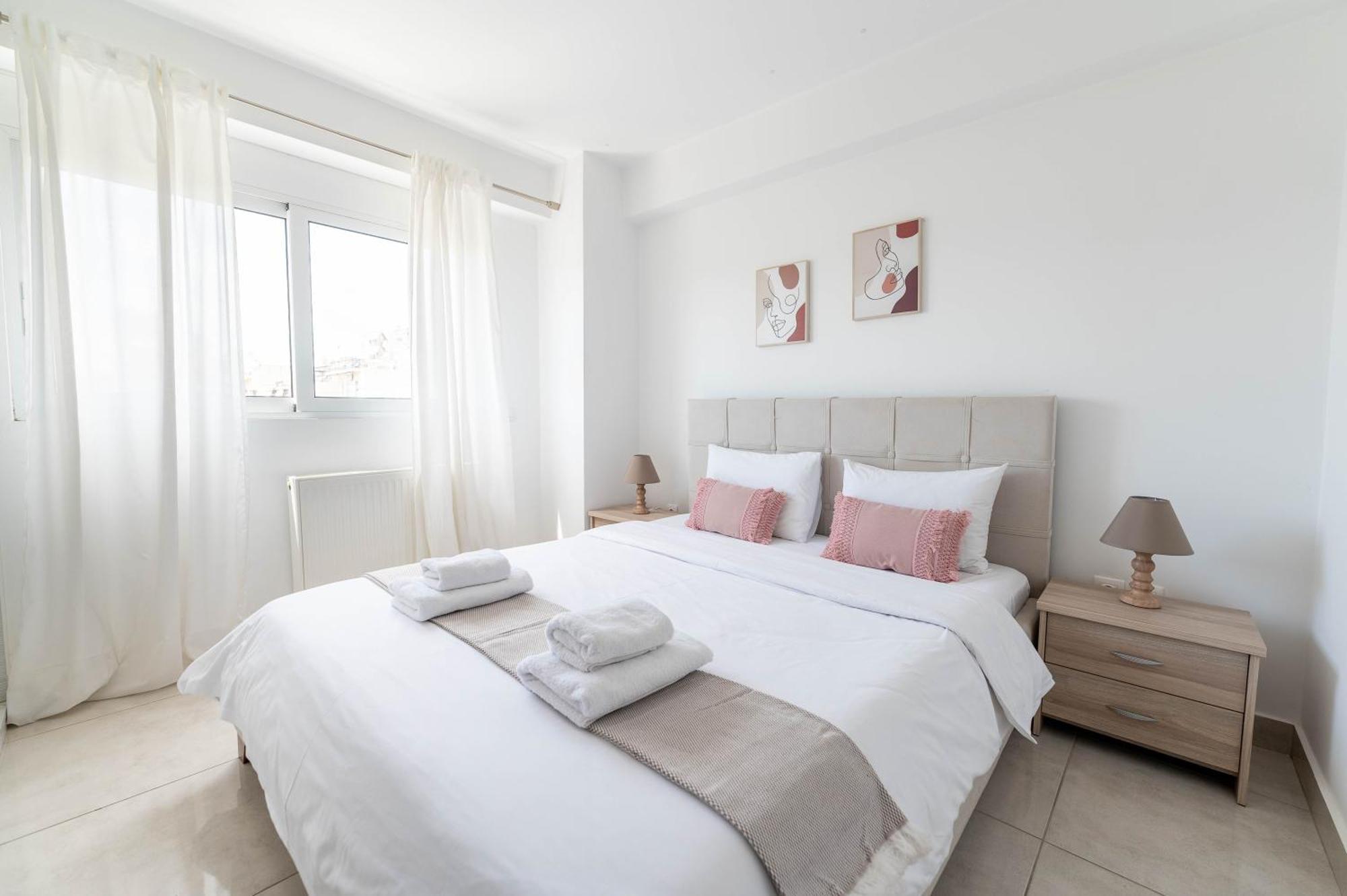 Modern Spacious Apartment Located In פיראוס מראה חיצוני תמונה